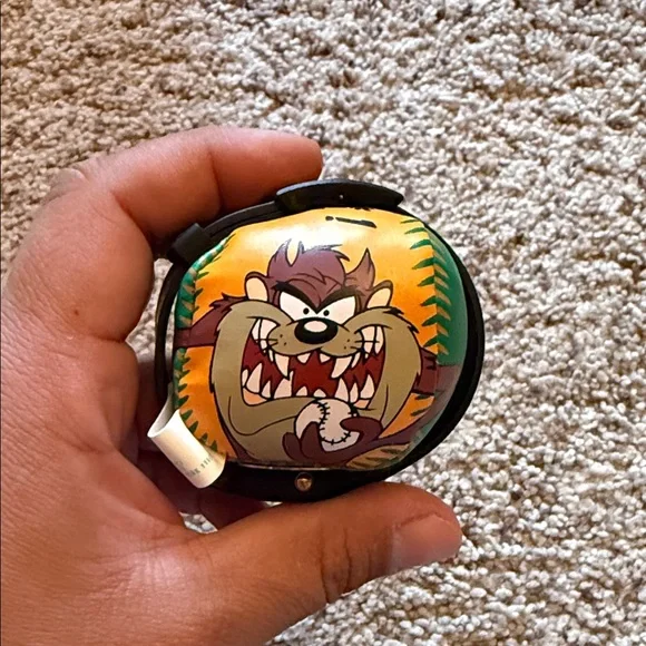 Warner Bros. Looney Tunes Tasmanian Devil holographic Watch